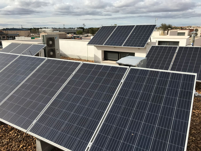 Instalación placas solares fotovoltaicas